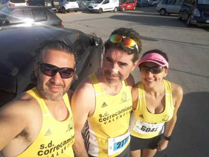 Javier, Mónica y compi