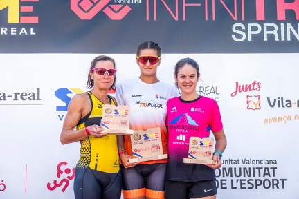 FOTO PODIUM VILAREAL Yolanda Mir